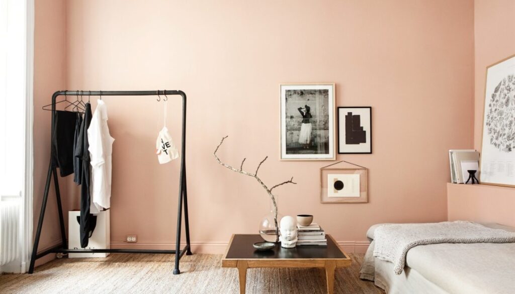 pink wall 1