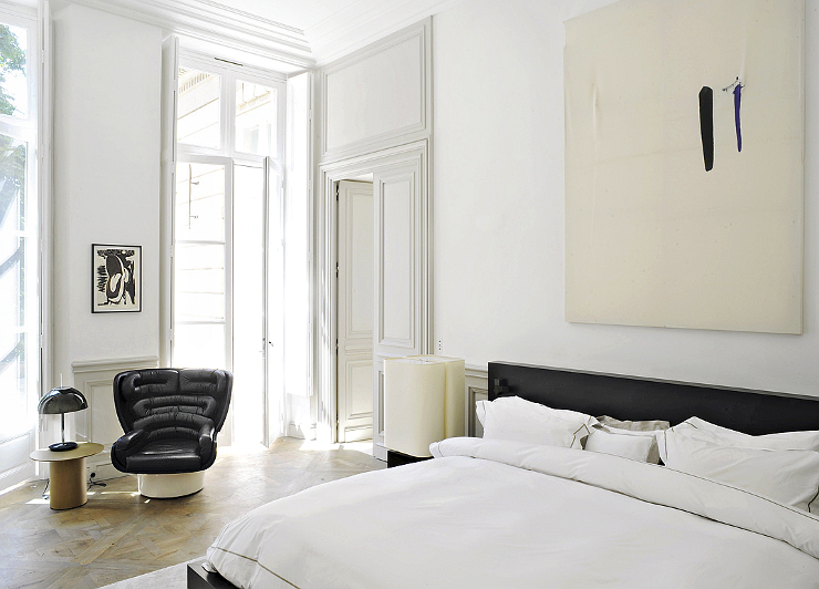 Paris-apartment-by-joseph-dirand-8